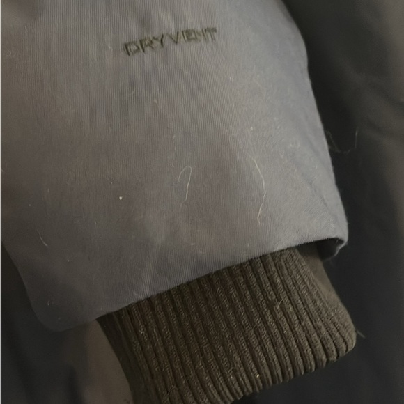 North face McMurdo Coat - Picture 5 of 5